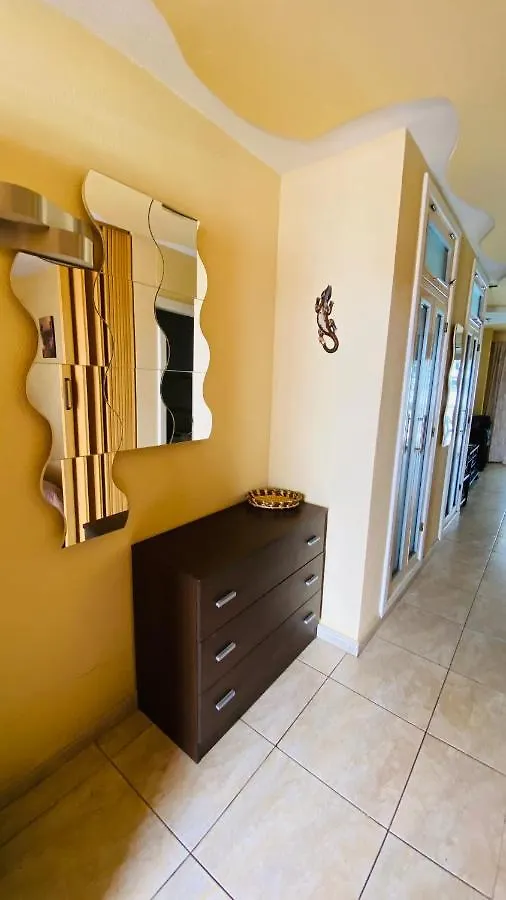أذيخي Cozy Apartment Close To Fanabe Beach, Tenerife 0*,  إسبانيا