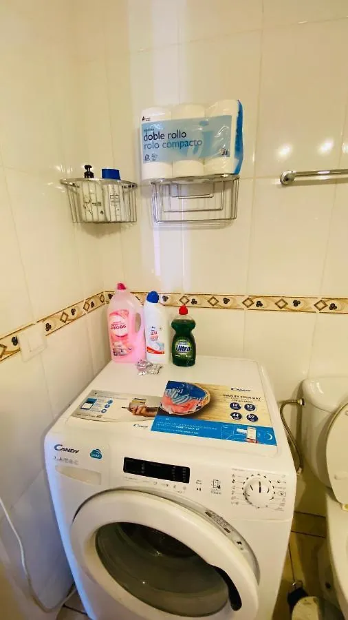 Cozy Apartment Close To Fanabe Beach, Tenerife 아데제